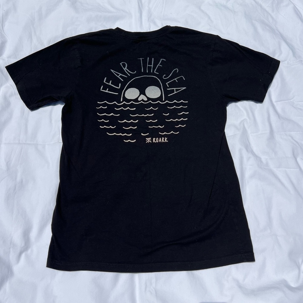 Roark men’s M T-shirt